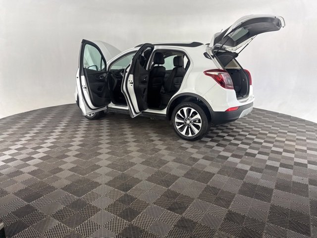 Used 2022 Buick Encore Preferred w/ Safety Package II image 16