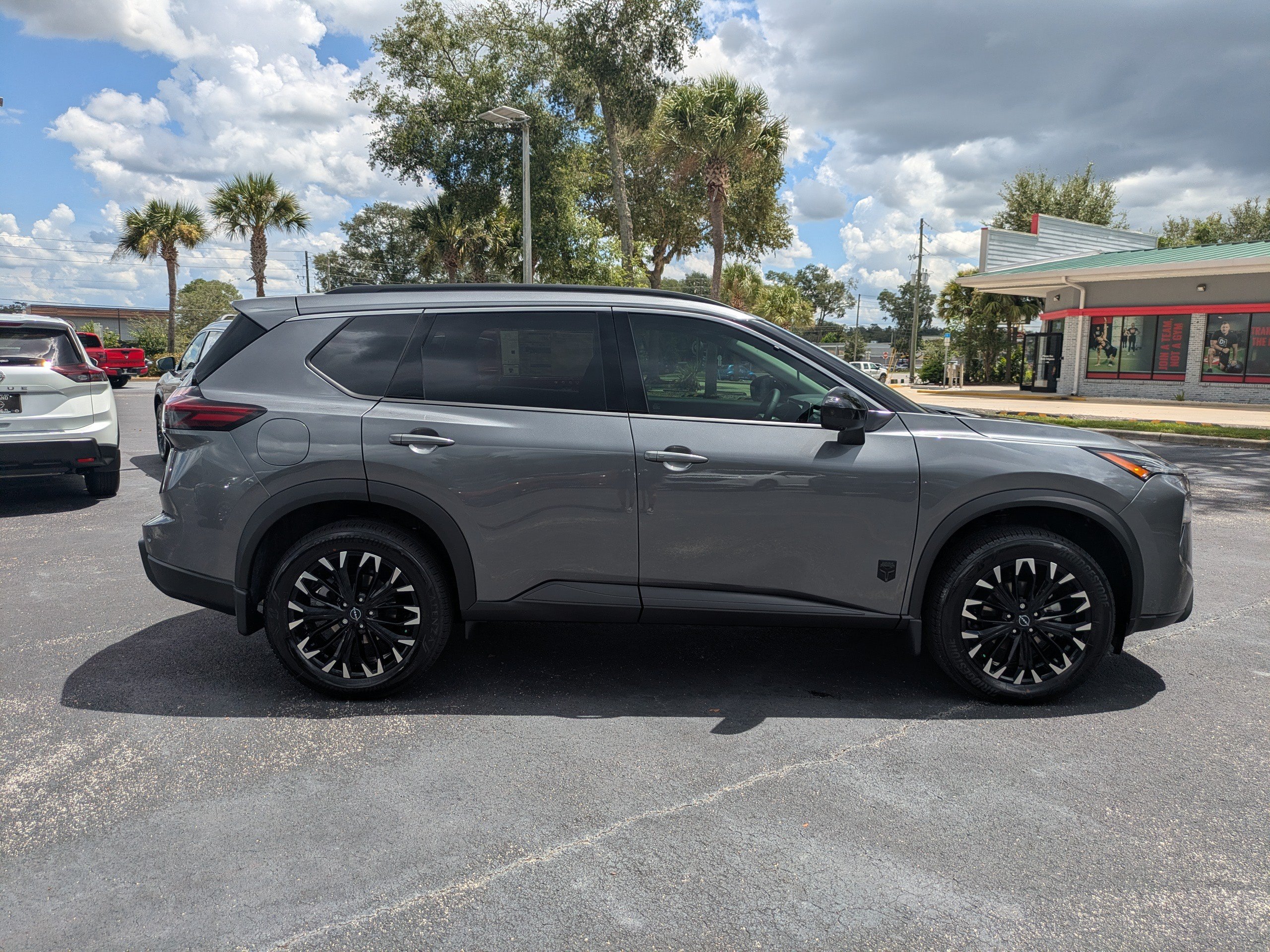 New 2026 Nissan Rogue Dark Armor FWD image 3