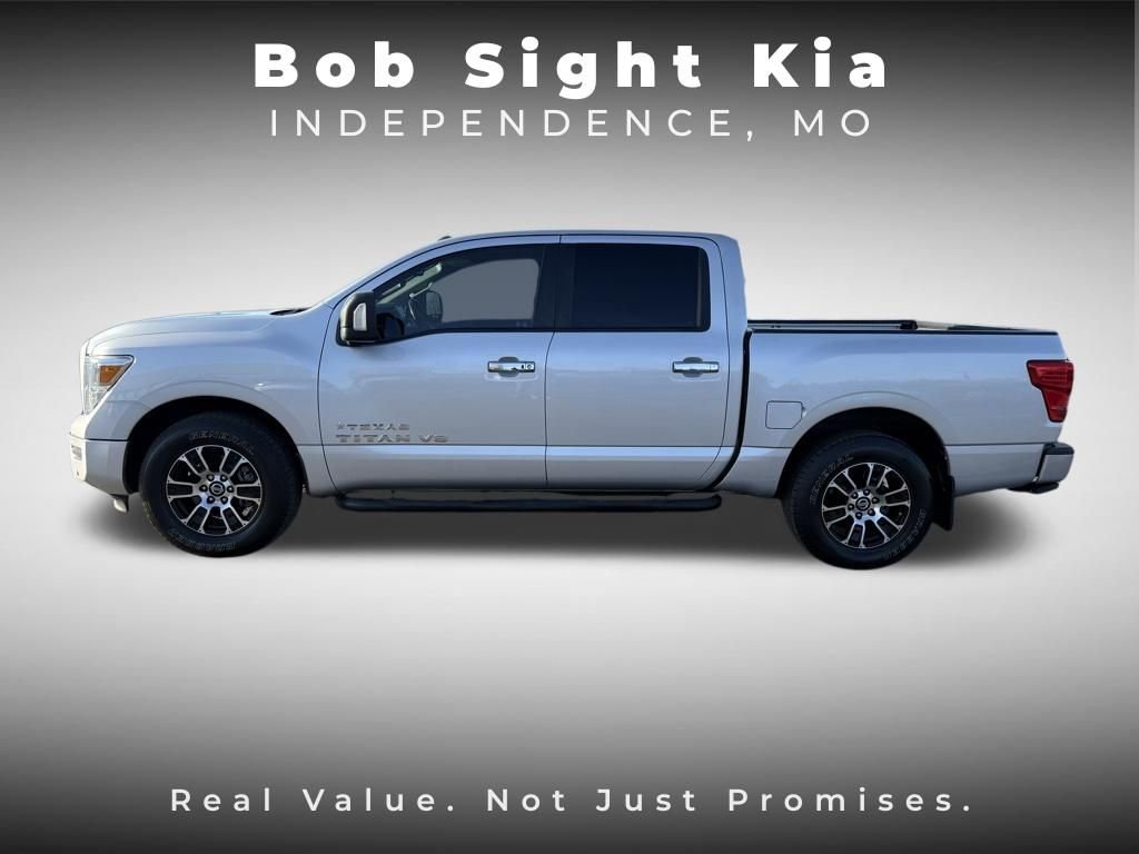 Used 2020 Nissan Titan SV w/ SV Convenience Package image 6