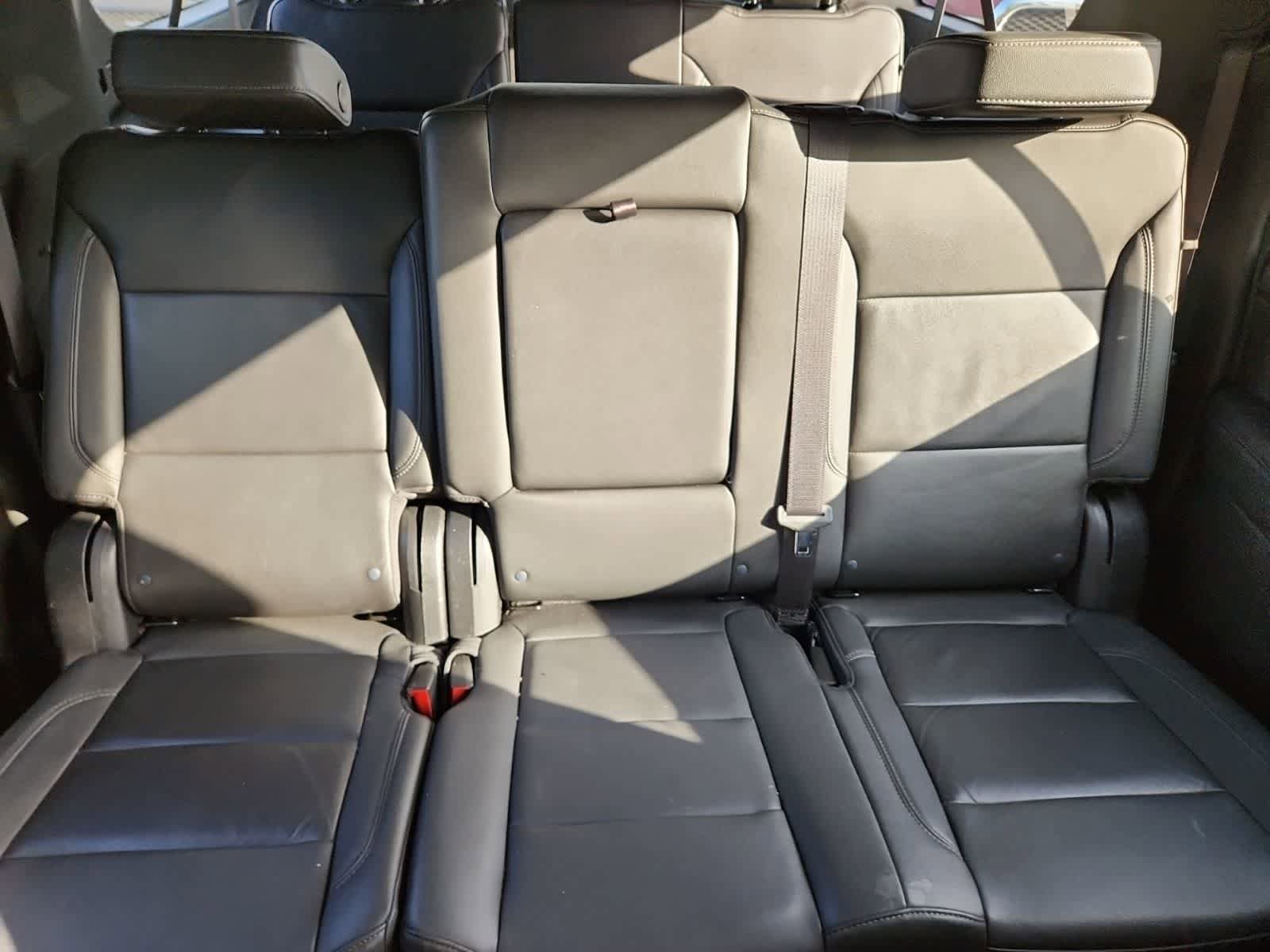 Used 2022 Chevrolet Suburban Z71 AWD/4WD image 20