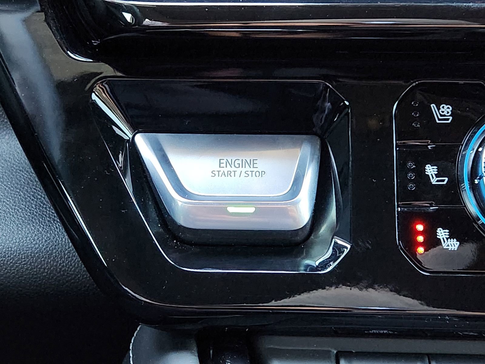 New 2026 GMC Sierra 2500 AT4X image 24