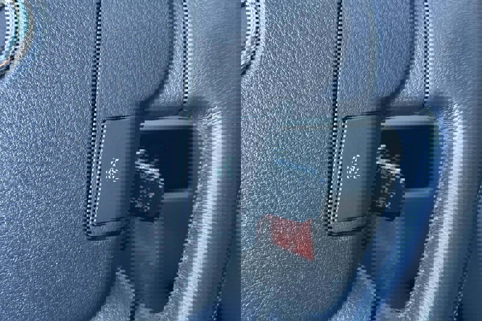 Used 2007 Toyota Tundra Limited image 25