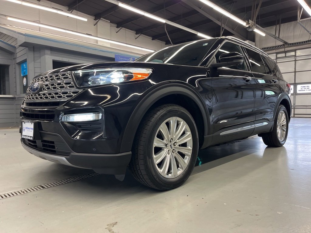 Used 2020 Ford Explorer Limited image 3