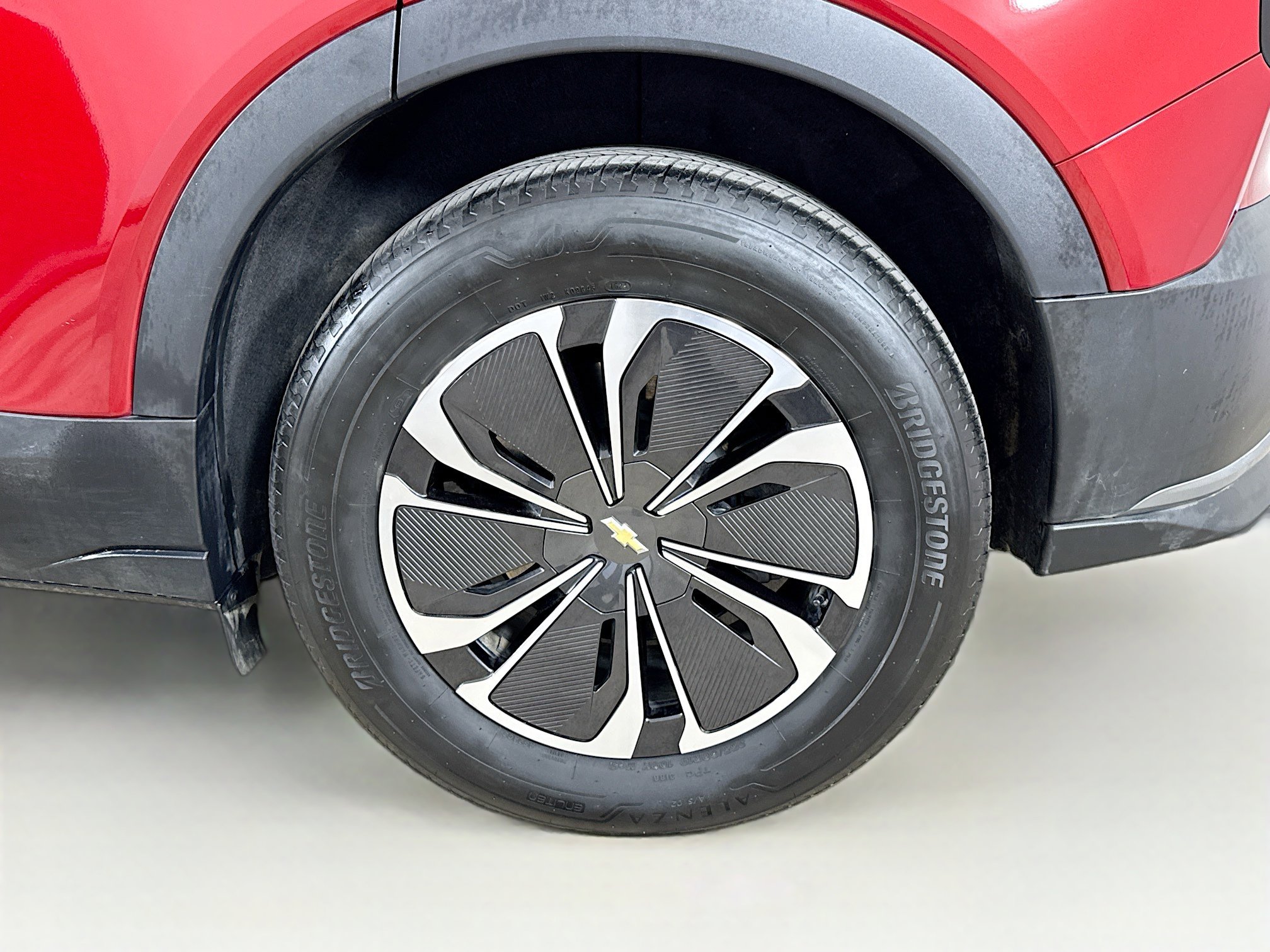 Used 2024 Chevrolet Blazer EV LT image 32