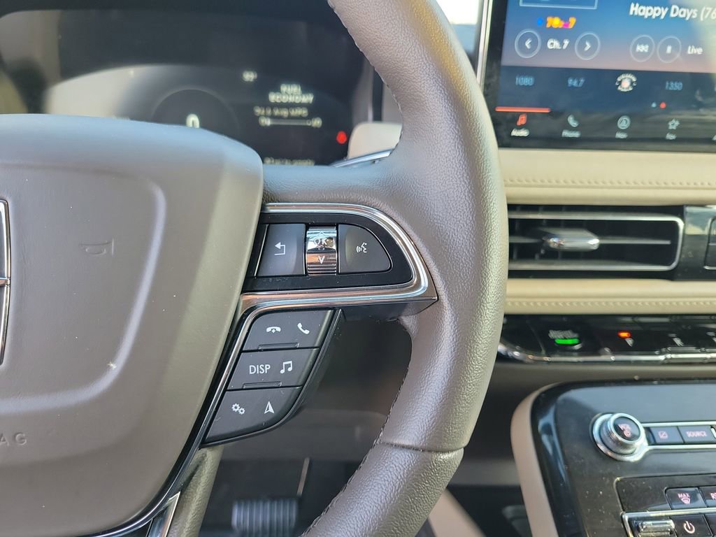 Certified 2023 Lincoln Nautilus FWD w/ Premium Package image 24