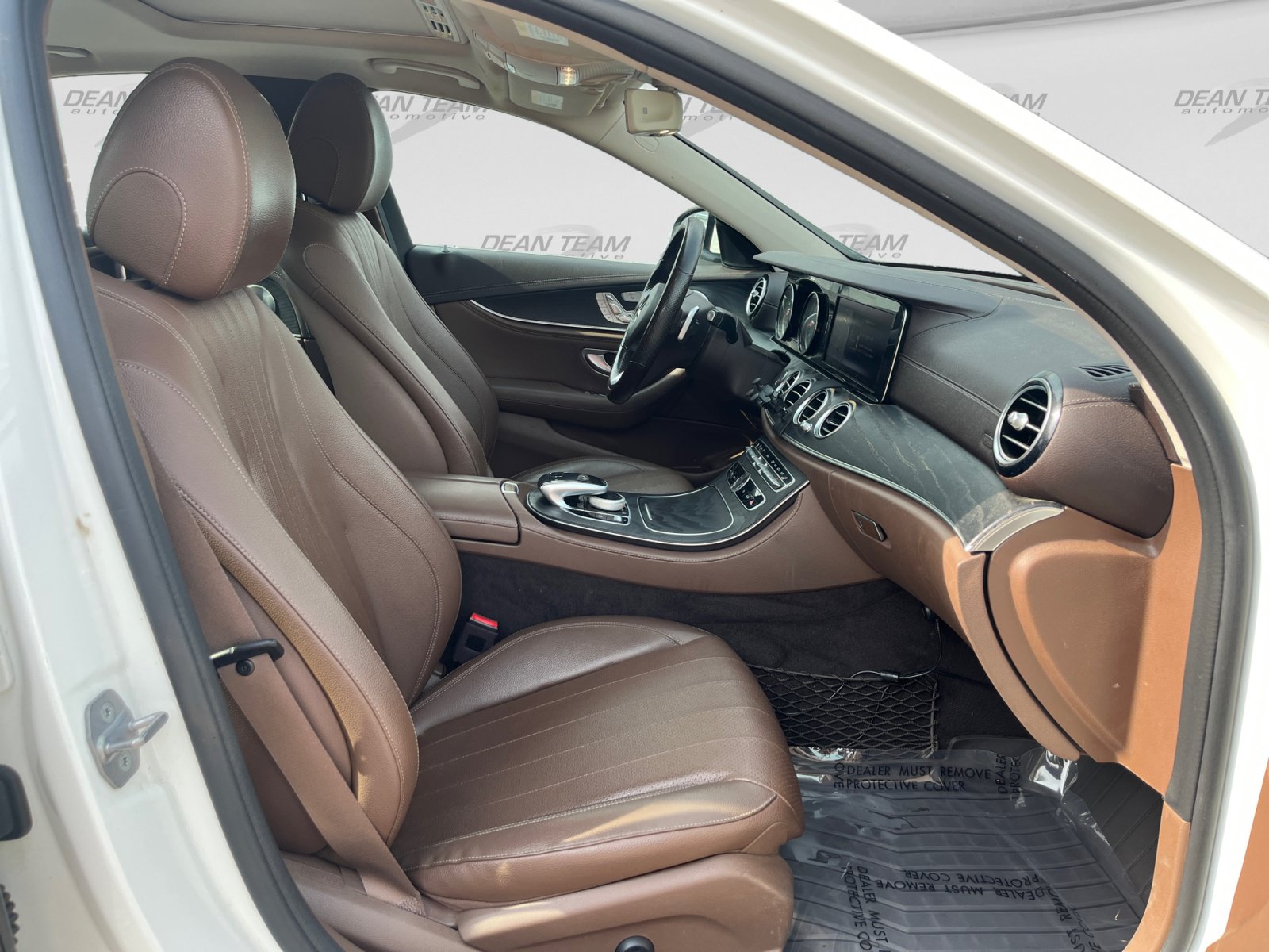 Used 2018 Mercedes-Benz E 300 4MATIC image 15