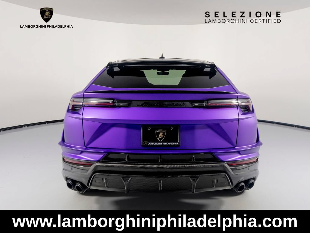 Used 2024 Lamborghini Urus Performante AWD/4WD image 4