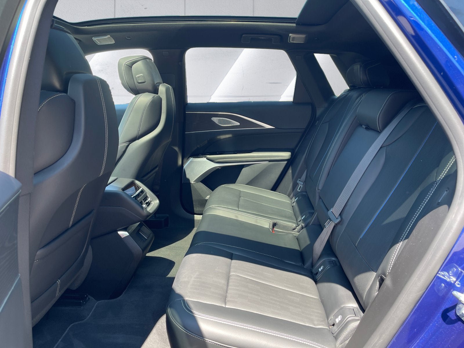 Certified 2026 Cadillac Lyriq V AWD/4WD image 14