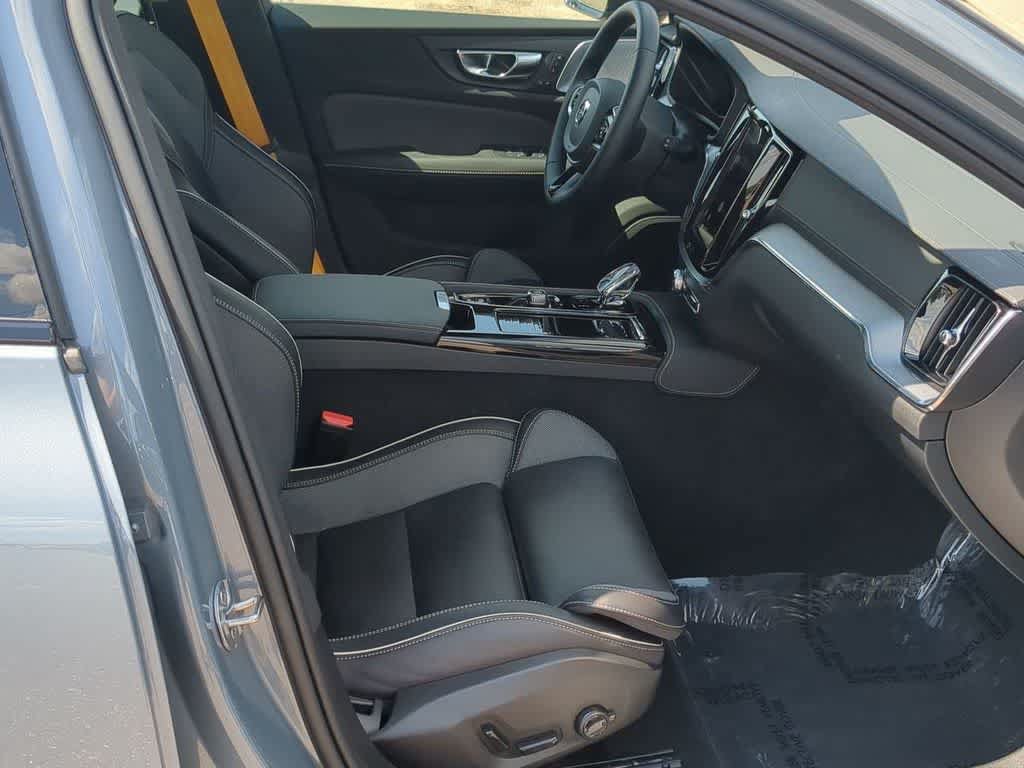 Used 2024 Volvo V60 T8 Polestar AWD/4WD image 20