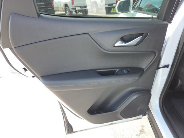 Used 2019 Chevrolet Blazer LT FWD image 12