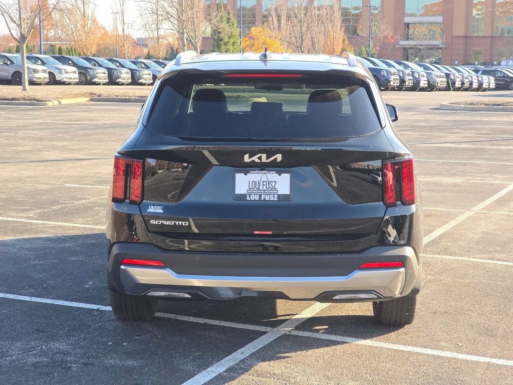 New 2026 Kia Sorento S FWD image 15