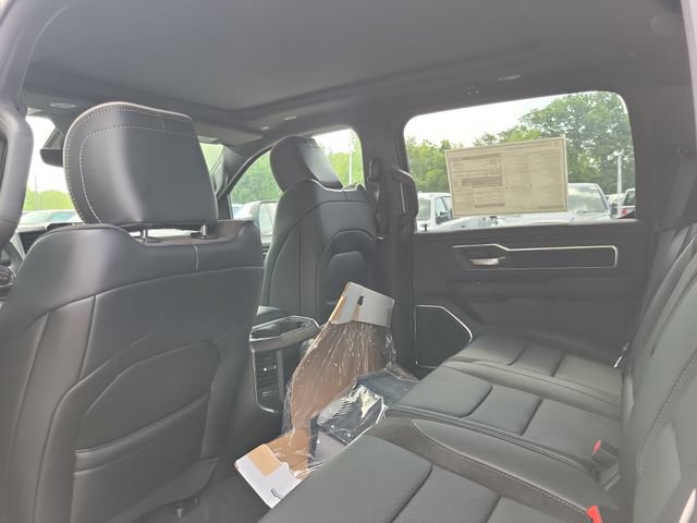 New 2026 RAM 1500 Laramie w/ Sport Appearance Package AWD/4WD image 10