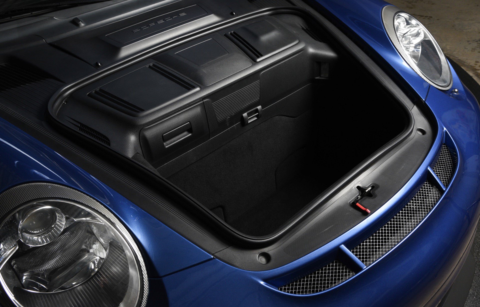 Used 2010 Porsche 911 GT3 RWD image 24