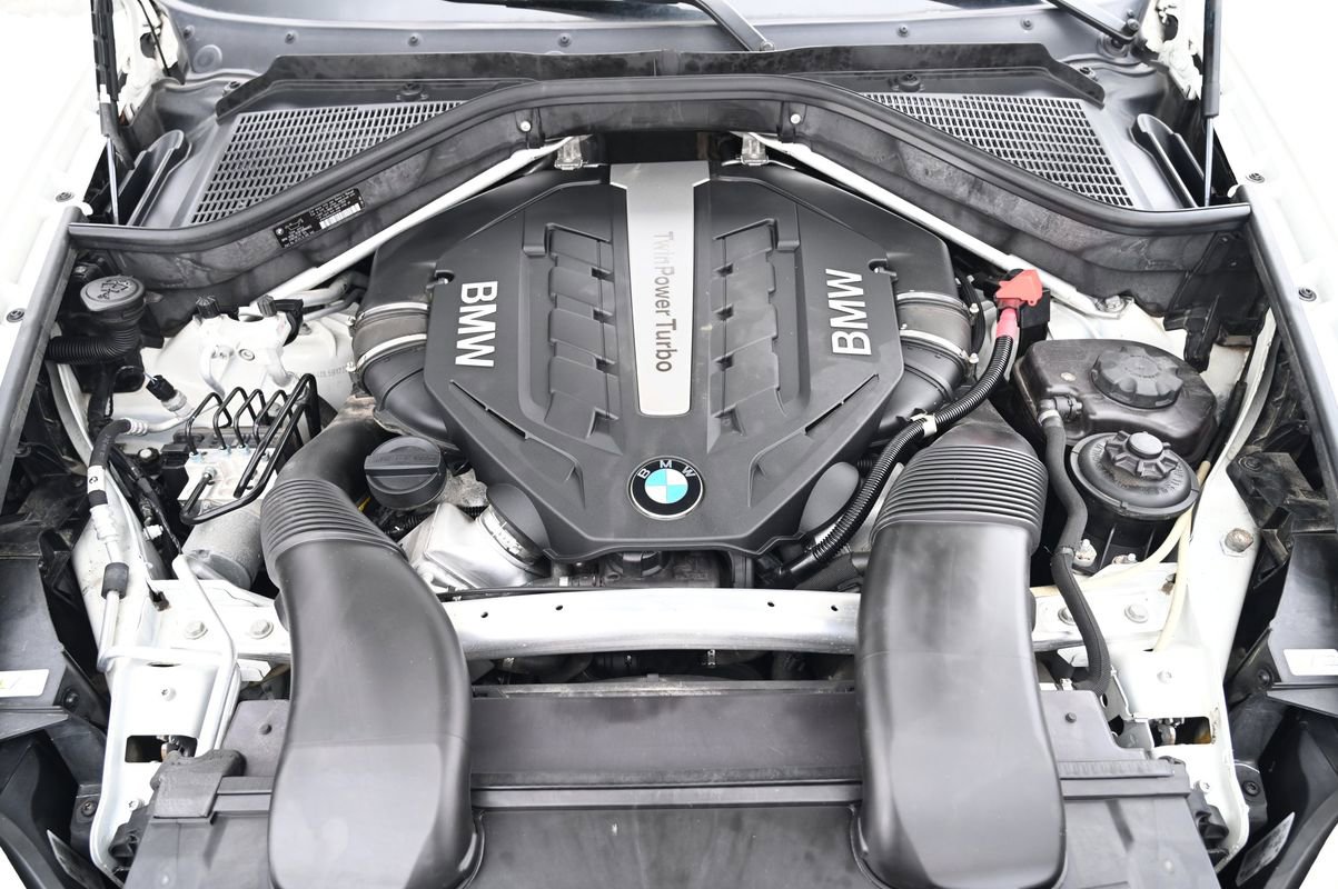 Used 2013 BMW X6 xDrive50i image 15