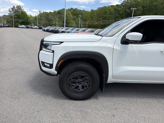 Used 2025 Nissan Frontier PRO-4X w/ Pro Premium Package AWD/4WD image 10