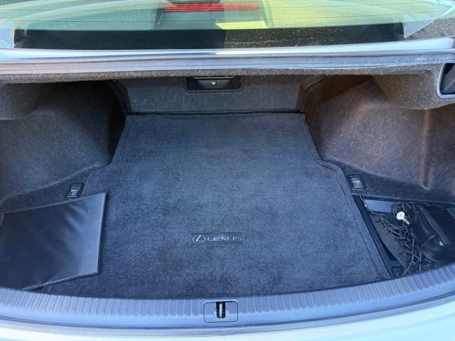 Used 2011 Lexus IS 250 w/ Premium Pkg Value Edition image 29