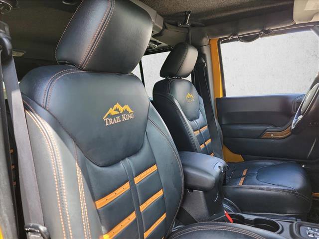 Used 2014 Jeep Wrangler Unlimited Sport w/ Dual Top Group image 15