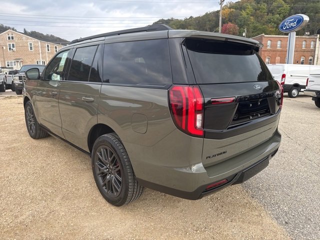 New 2025 Ford Expedition Platinum image 3