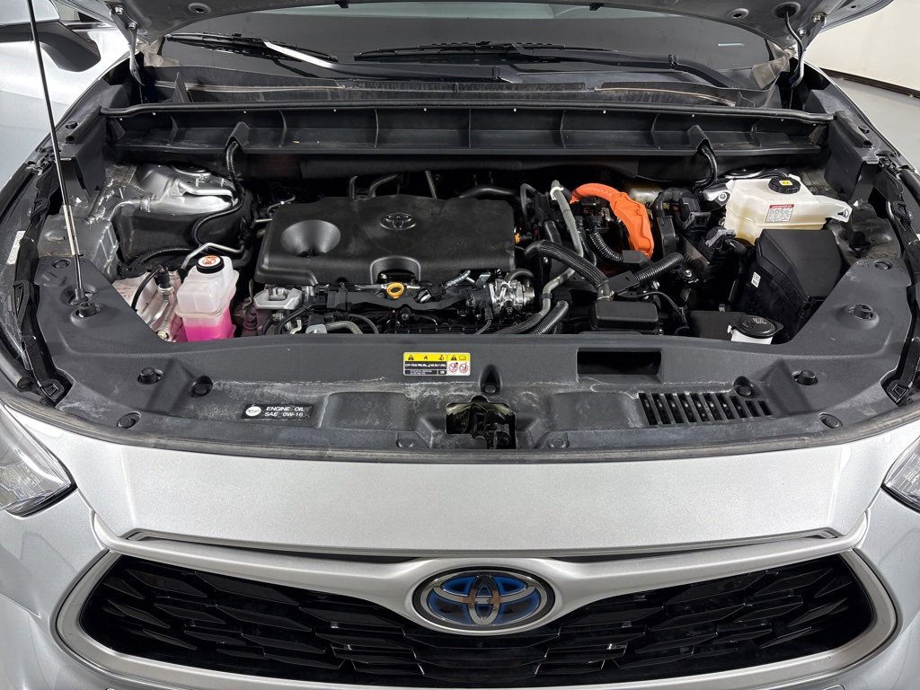 Used 2023 Toyota Highlander XLE image 47