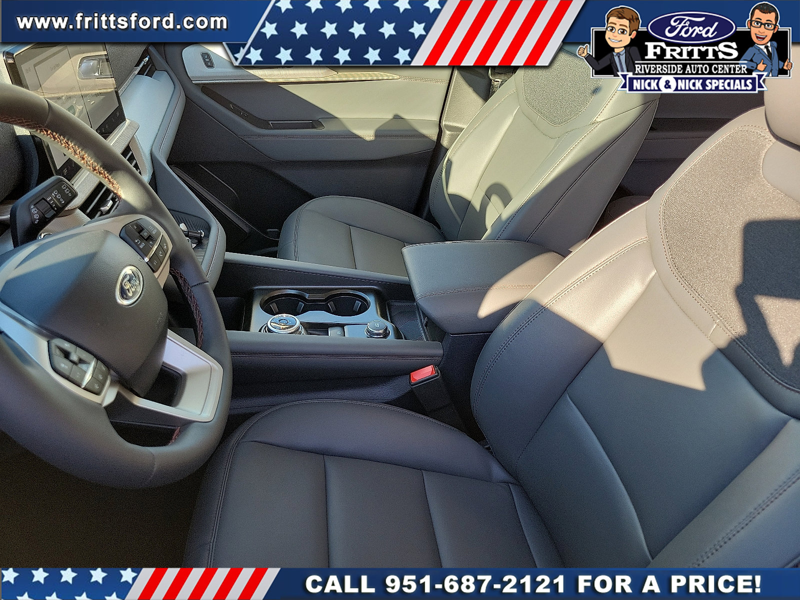 New 2026 Ford Explorer Active w/ Active Comfort Package image 5