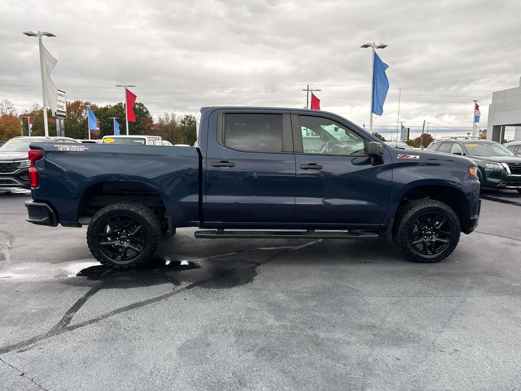 Used 2022 Chevrolet Silverado 1500 Custom Trail Boss w/ LPO, Dark Essentials Package image 8
