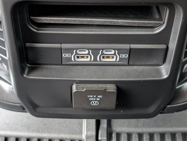 Used 2021 RAM 1500 Laramie w/ Trailer Tow Group AWD/4WD image 32