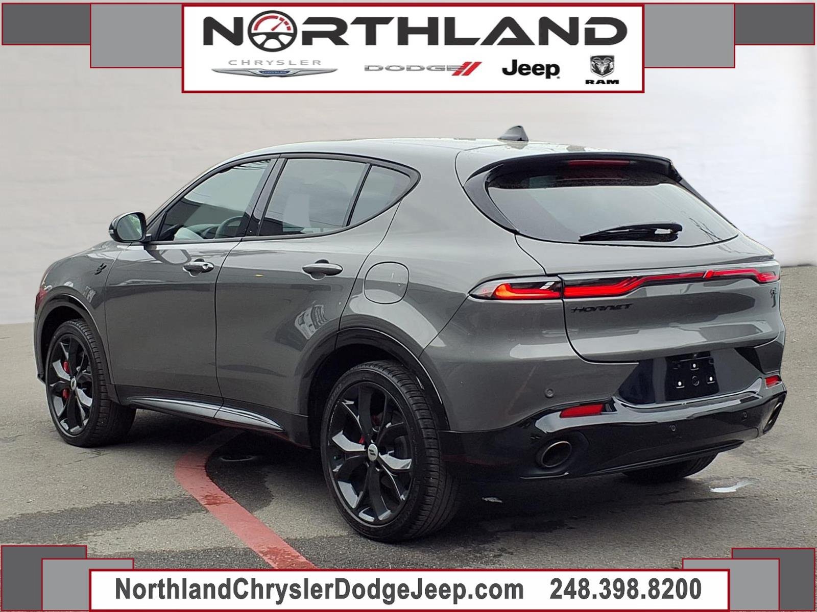 Used 2025 Dodge Hornet R/T AWD/4WD image 2