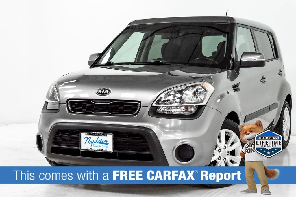 Used 2013 Kia Soul + FWD image 2