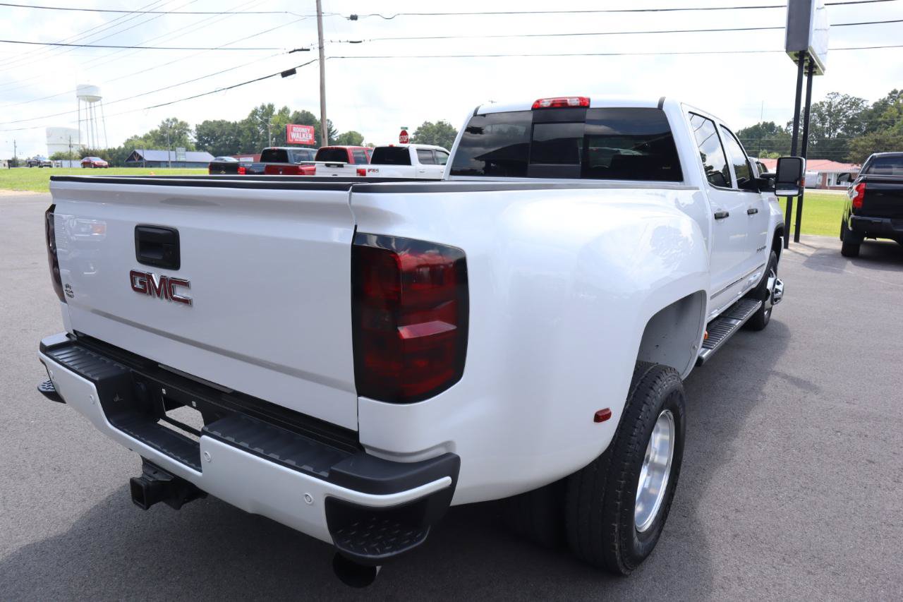 Used 2018 GMC Sierra 3500 Denali w/ Duramax Plus Package AWD/4WD image 5