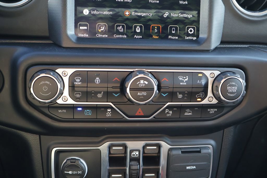 Used 2022 Jeep Wrangler Unlimited Rubicon 4xe w/ Cold Weather Group image 30