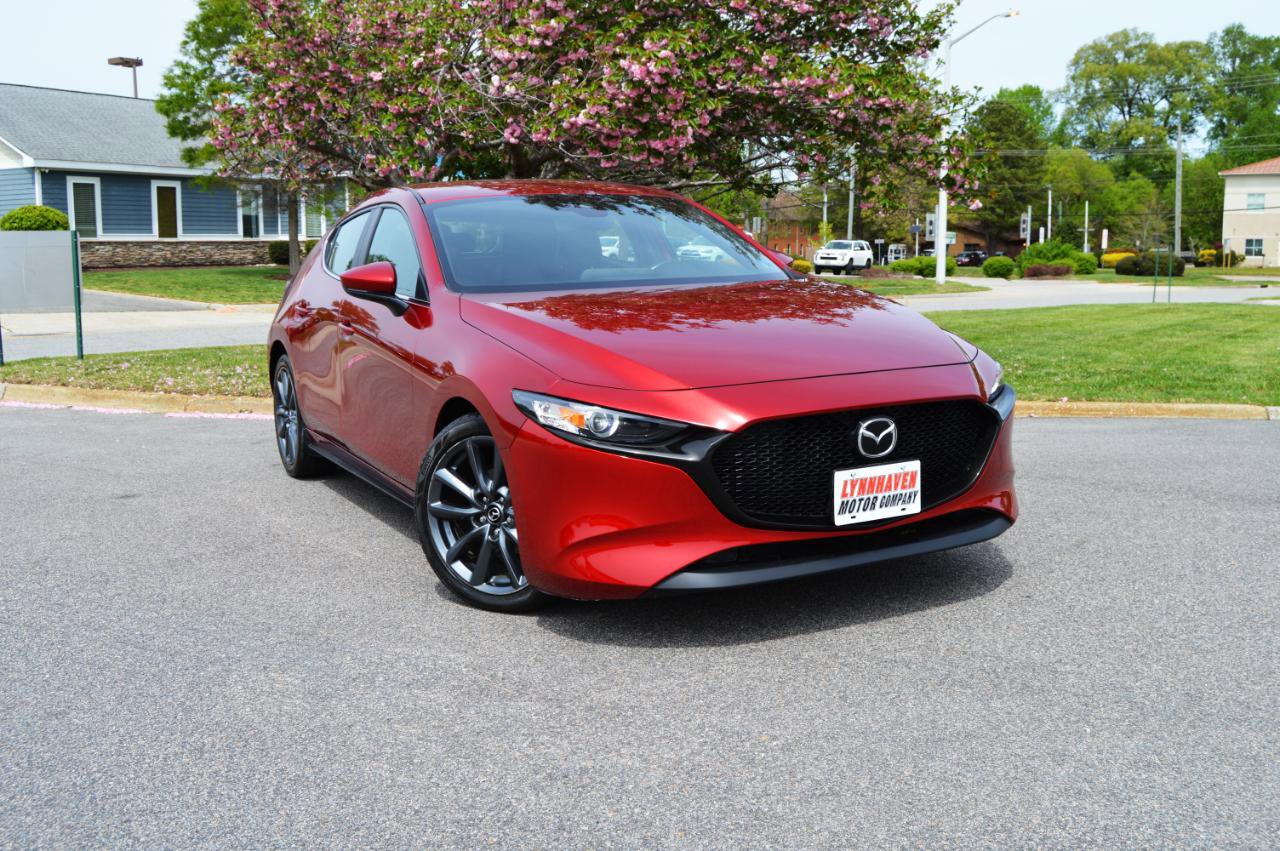 Used 2023 MAZDA MAZDA3 s FWD image 2