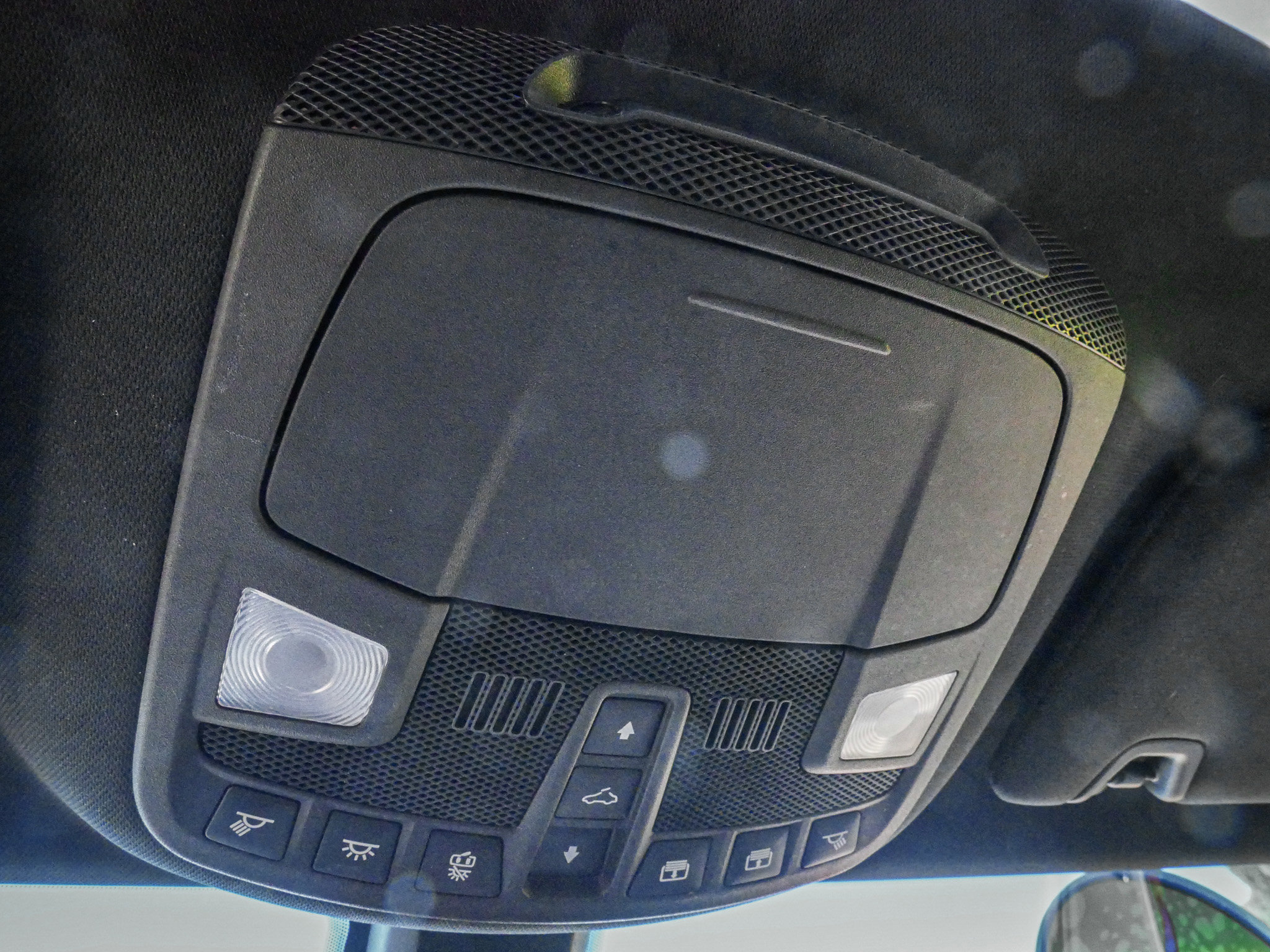 Used 2016 Lincoln MKX Reserve w/ Luxury Package image 27