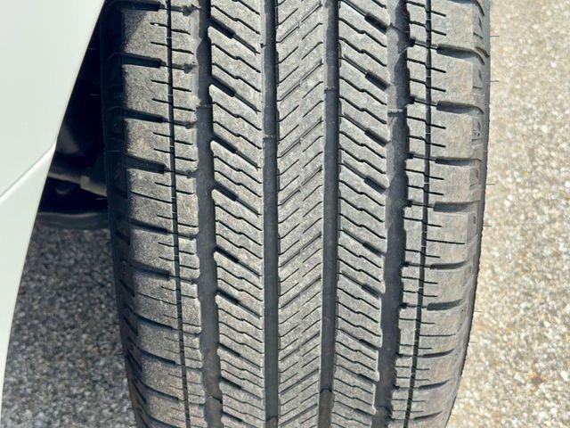 New 2025 Ford F150 Lightning Platinum image 37