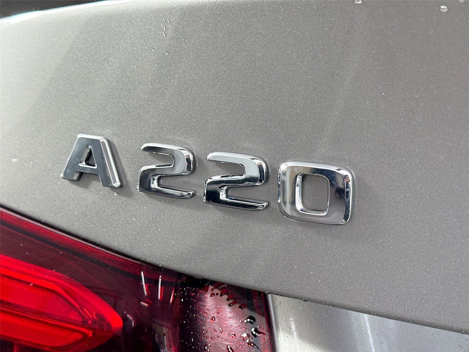 Used 2019 Mercedes-Benz A 220 4MATIC image 15