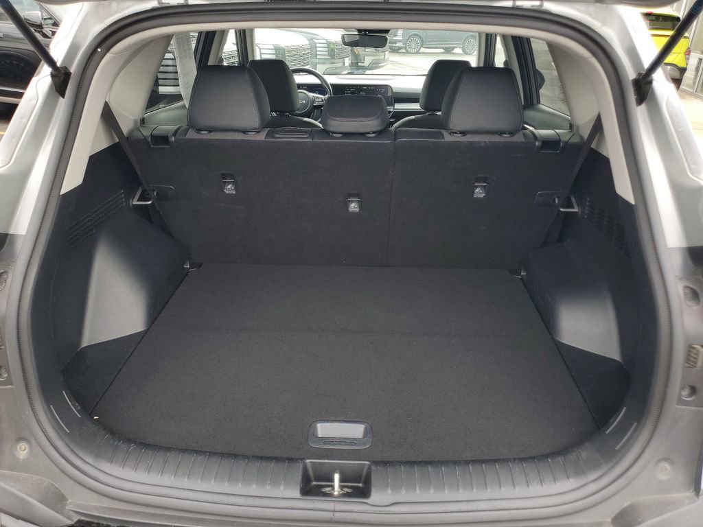 Used 2025 Kia Seltos S image 28