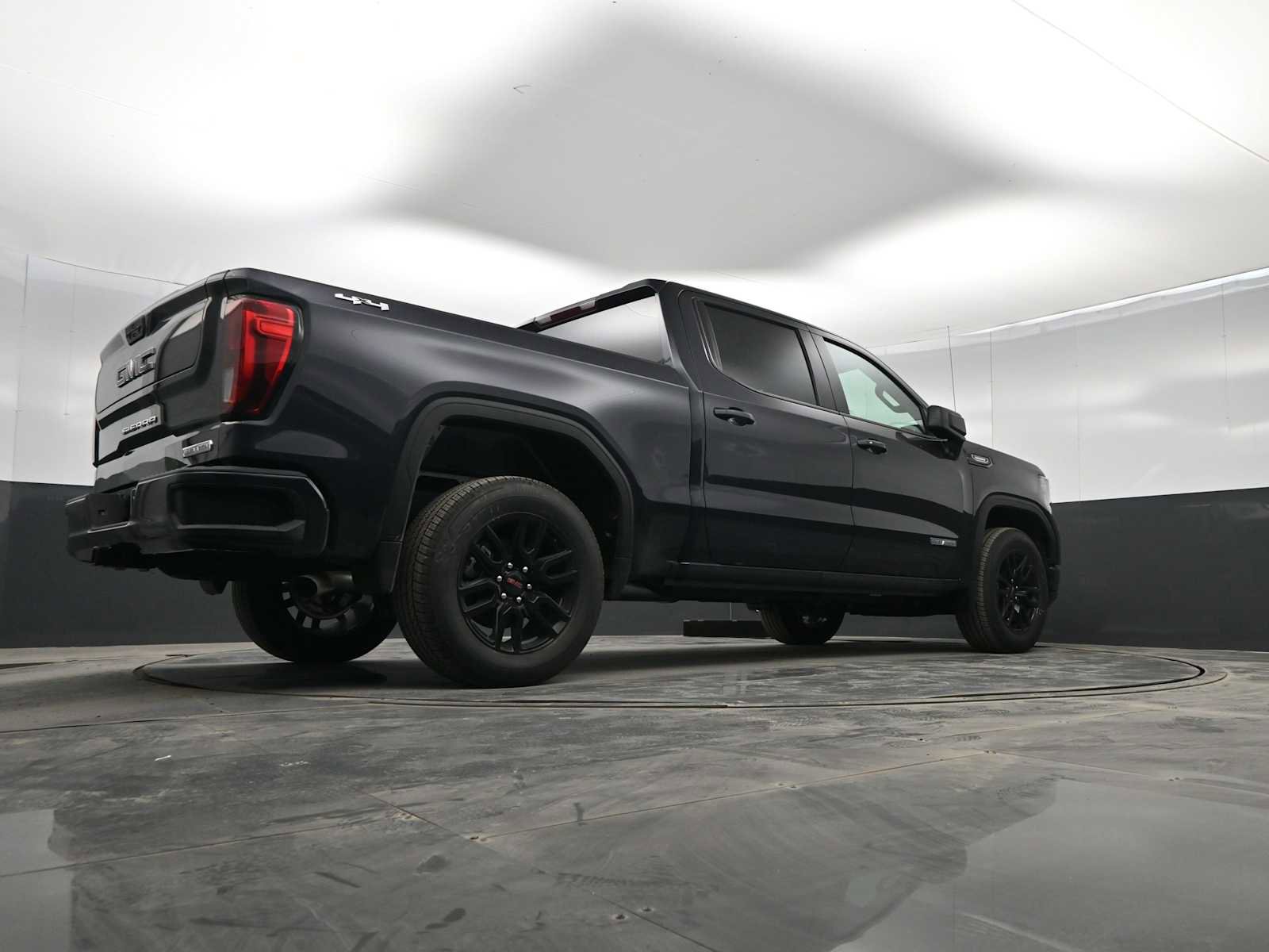 New 2026 GMC Sierra 1500 Elevation image 39
