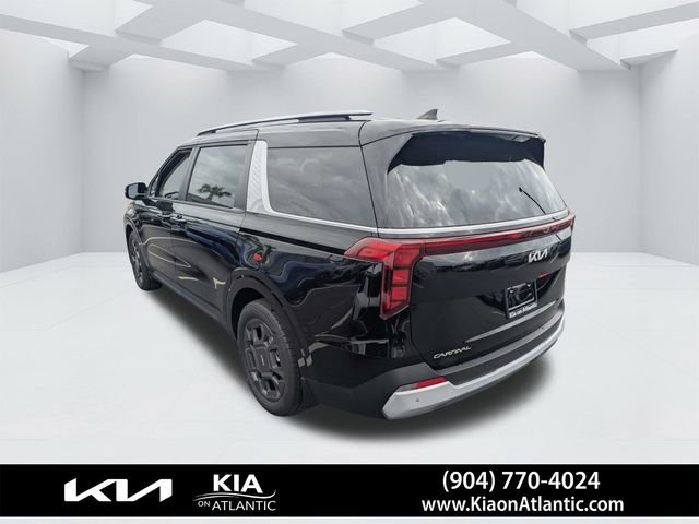 New 2026 Kia Carnival EX FWD image 5