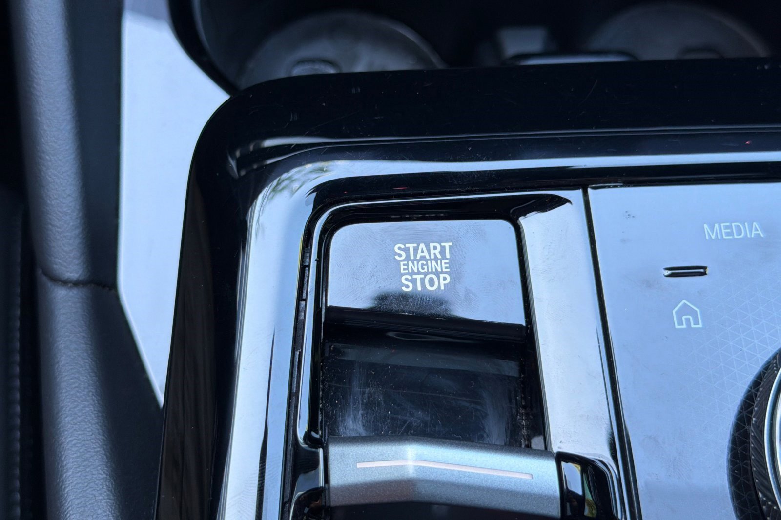 Used 2024 BMW 530i image 29