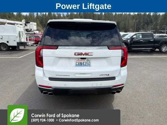 Used 2025 GMC Yukon XL AT4 w/ AT4 Premium Package AWD/4WD image 8