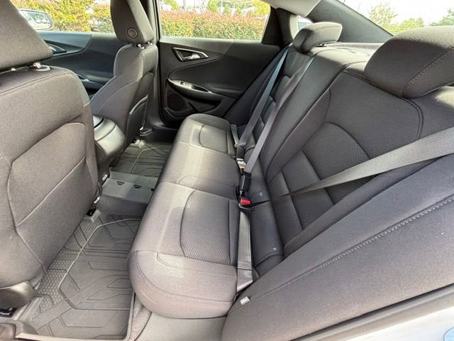 New 2025 Chevrolet Malibu LS w/ Driver Confidence Package FWD image 18