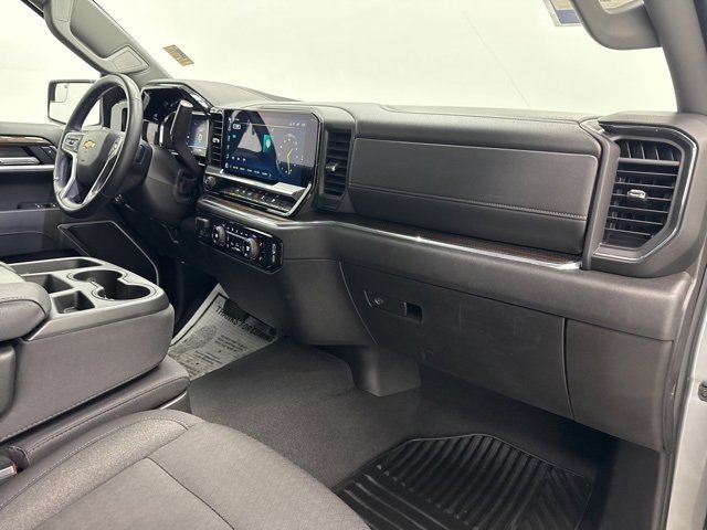 Used 2025 Chevrolet Silverado 1500 LT image 31