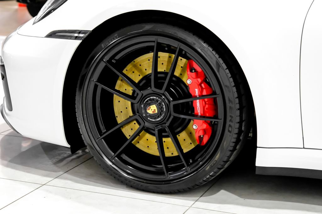 Used 2024 Porsche 911 Carrera GTS RWD image 28