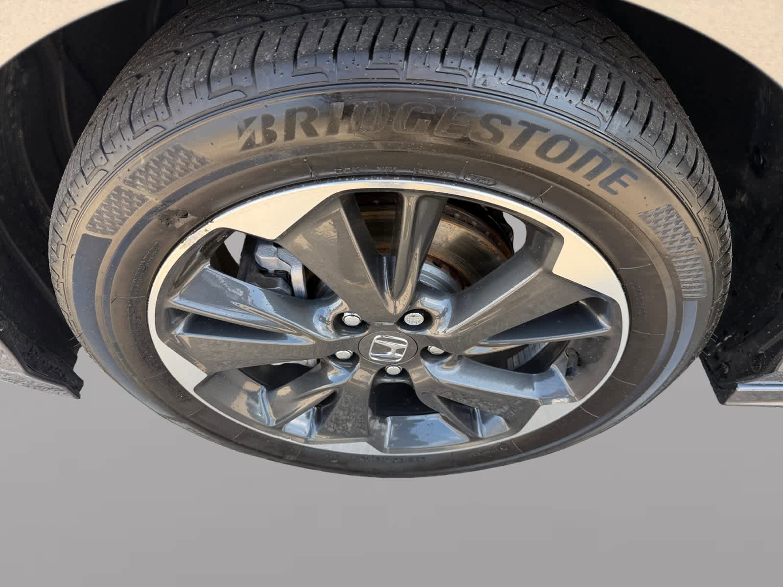 Used 2024 Honda Odyssey Elite image 9