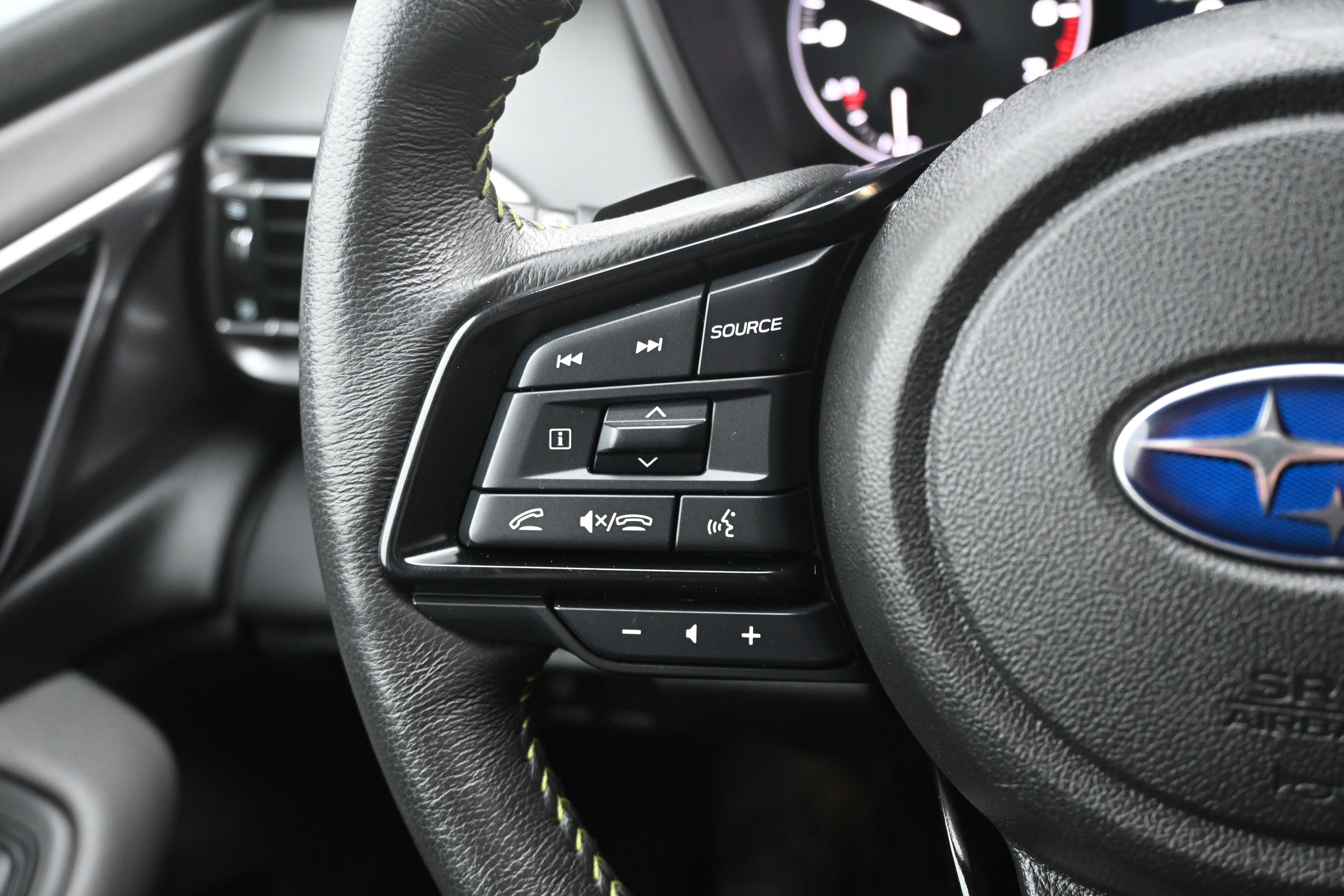 Used 2025 Subaru Outback Onyx Edition image 18