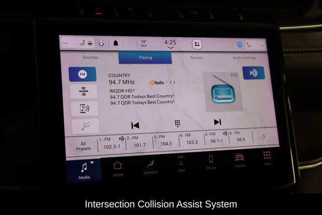 Used 2021 Jeep Grand Cherokee L Limited w/ Luxury Tech Group II AWD/4WD image 30
