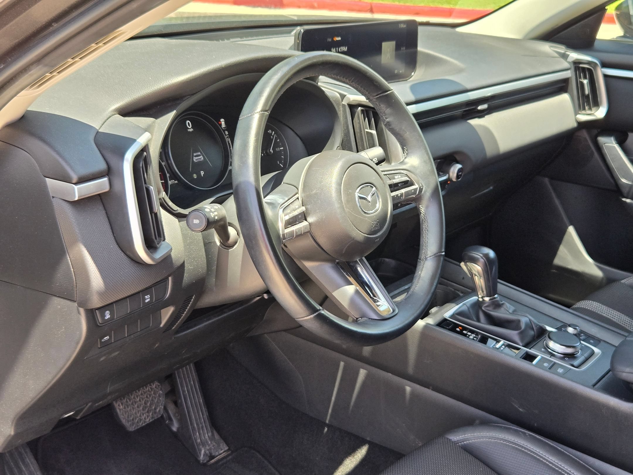 Used 2025 MAZDA CX-50 AWD 2.5 S w/ Preferred Package image 12