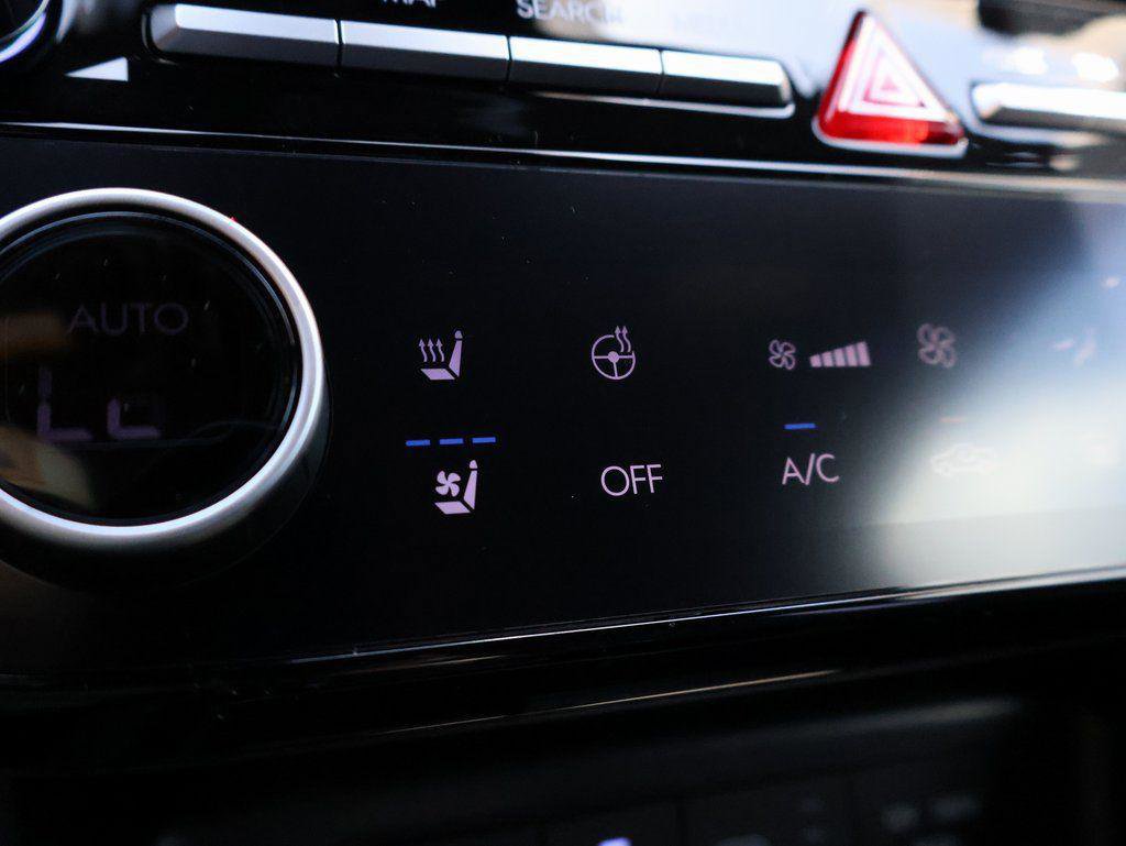 New 2025 Hyundai Santa Cruz Limited AWD/4WD image 38