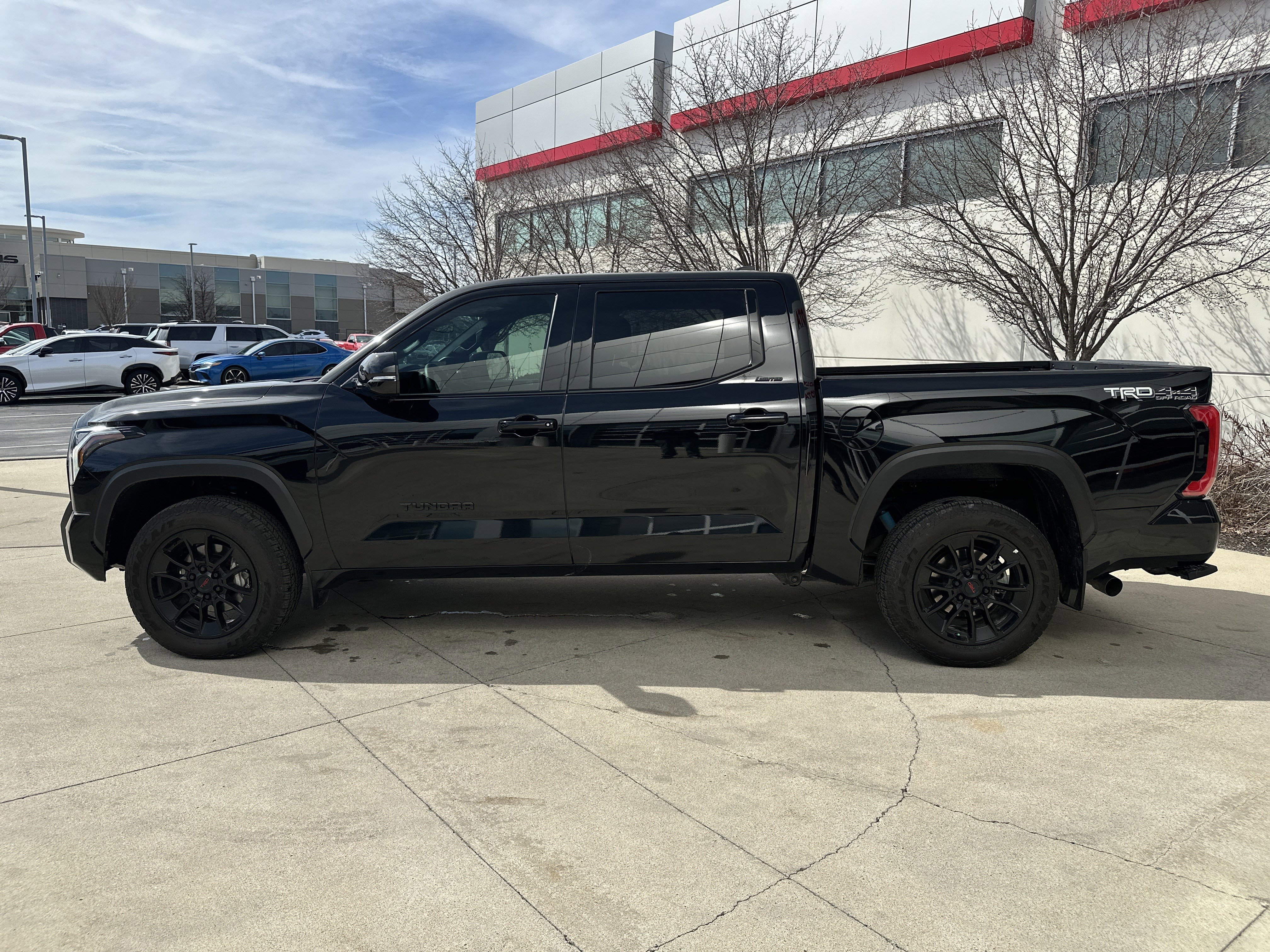 Used 2025 Toyota Tundra Limited w/ TRD Off-Road Package image 9