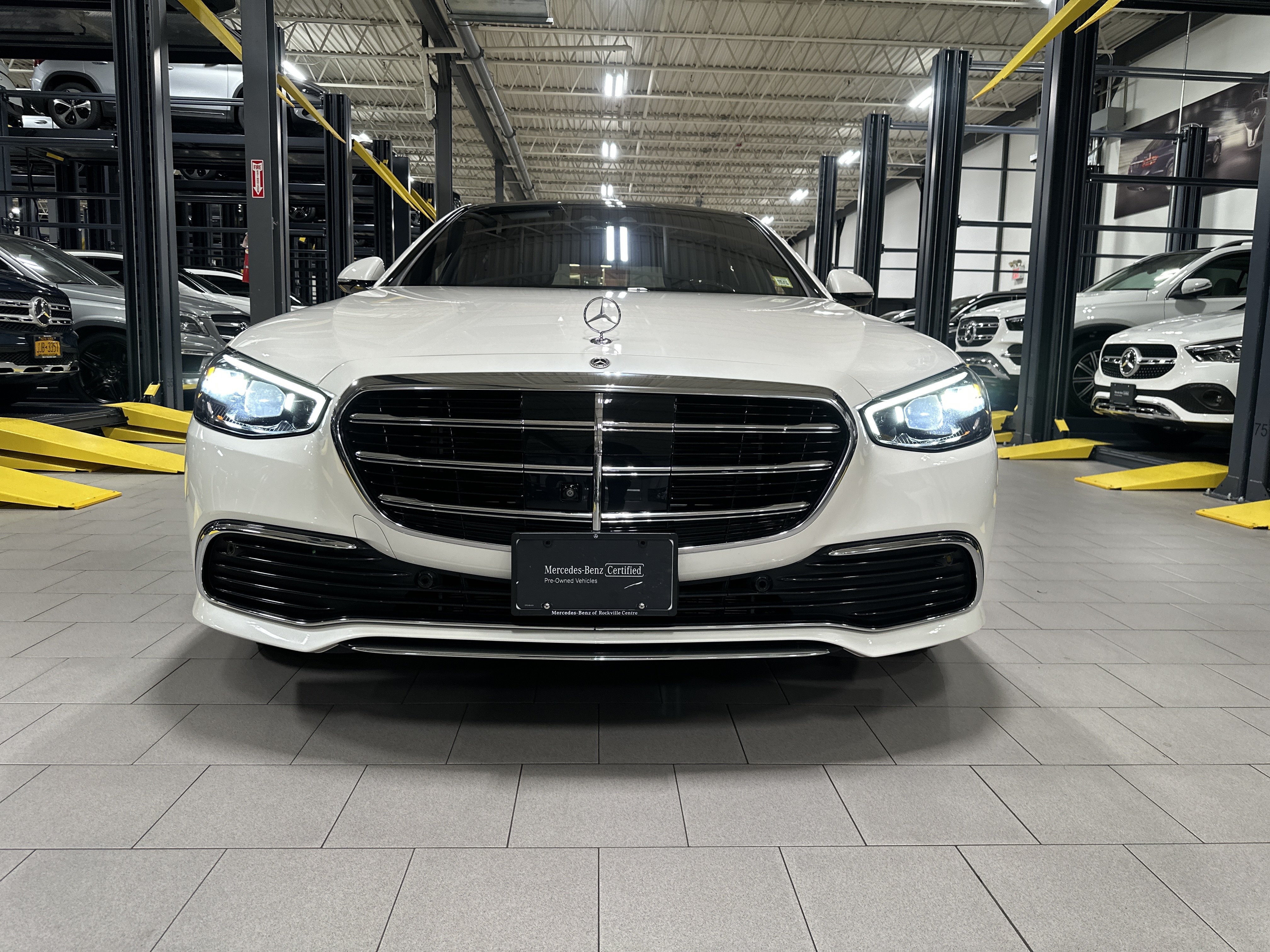 Certified 2023 Mercedes-Benz S 500 4MATIC image 8