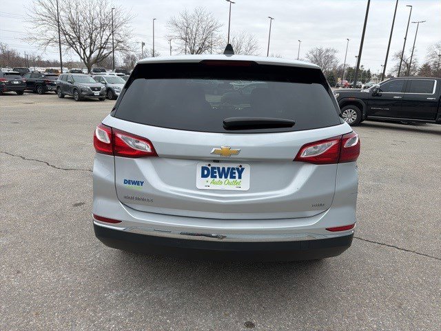 Used 2018 Chevrolet Equinox LS image 4